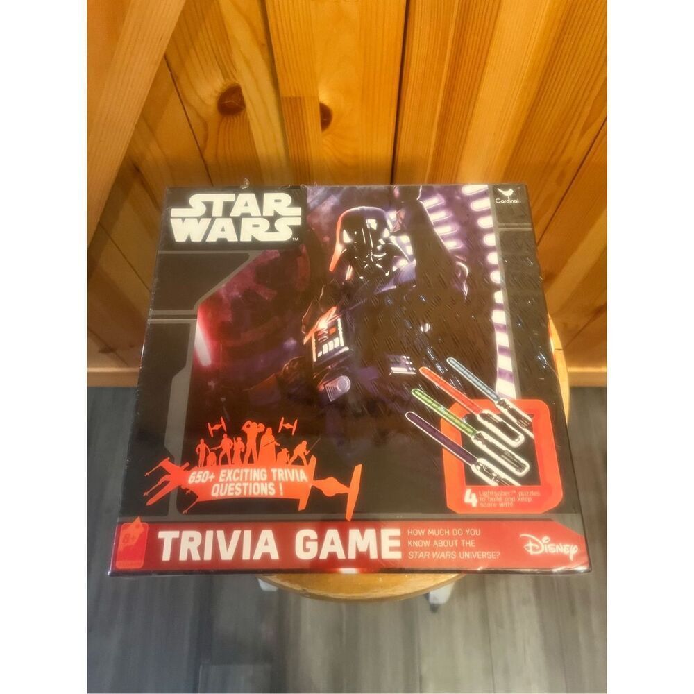 Star Wars Trivia Game 650+ Questions 4 Lightsaber Puzzles Sealed Cardinal (7720)